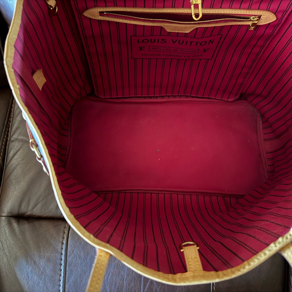 Louis Vuitton Neverfull GM with rose lining - Picture 10 of 15